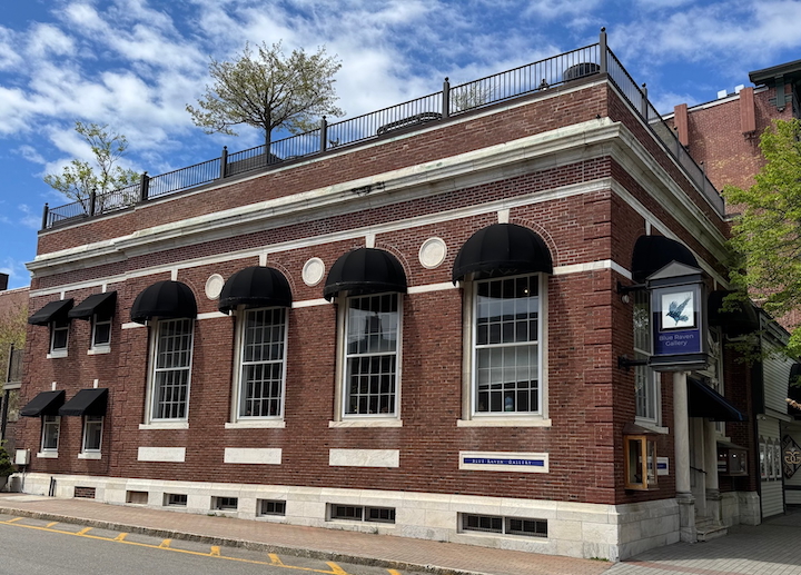 Threads, Beats, and Stanzas: Bruce Willard Weaves a New Legacy With Rockland’s Blue Raven Poetry Series