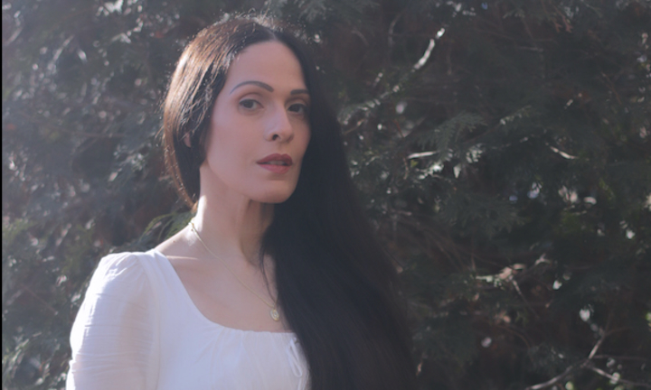 From Corporate Cubicles to Haunted Streets: How Cynthia Pelayo Became Chicago’s Queen of Horror Literature