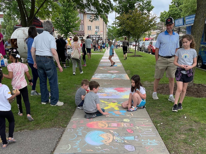 Draw Together In Highland Park