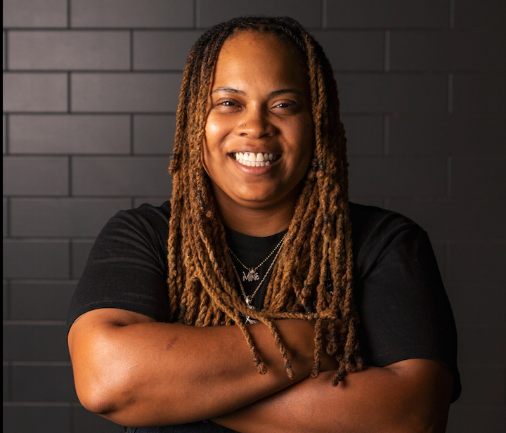 Chef Dominique Leach Brings Family Tradition and Chicago Flair to the South Side’s Best BBQ Experience