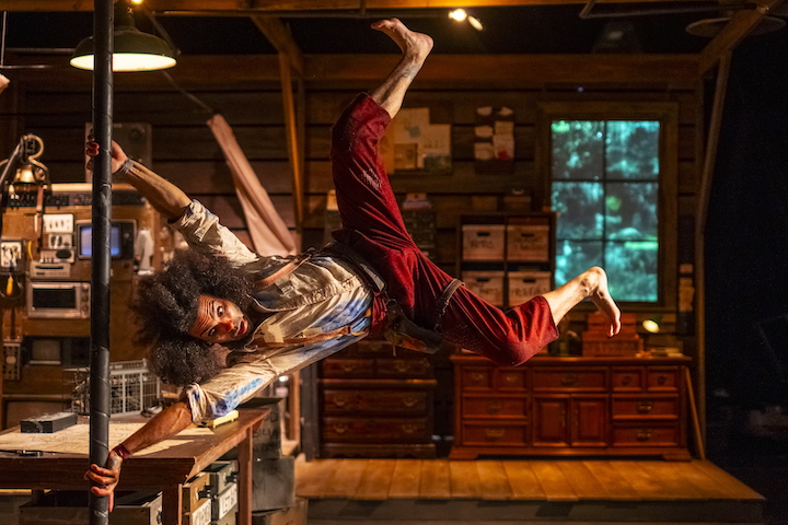 MEMORABILIA by Teatro Vista: A Captivating Latine Solo Show in Chicago | June 2025