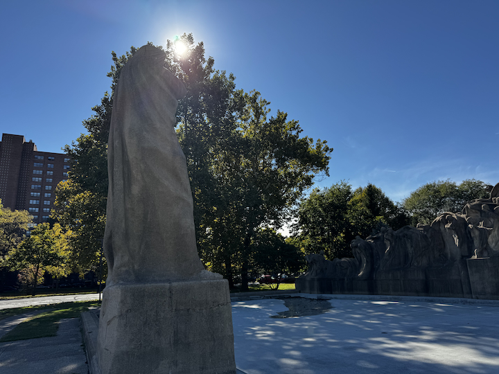 Fountain of Time Chicago: The Monument That Captures a Century Along the Midway Plaisance